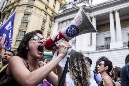 Manifestante no ato #EleNão no Rio.