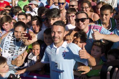 Dos temporadas después de abandonar Vigo rumbo a Inglaterra, Iago Aspas regresa al Celta tras no haber entrado en los planes de Emery en el Sevilla la última temporada. Los gallegos han desembolsado cuatro millones de euros en una operación muy beneficiosa ya que por su traspaso al Liverpool recibieron un total de nueve.