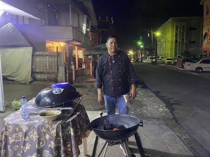 The Venezuelan chef of the Spanish in GT bar, Daniel Contreras, in Georgetown (Guyana).