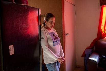 Sinthya Gutiérrez, una madre que busca a su hijo desaparecido en Guaymas, Sonora, en mayo.