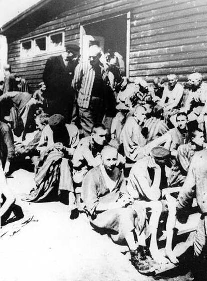 Prisioneros en el campo de concentración de Mauthausen.