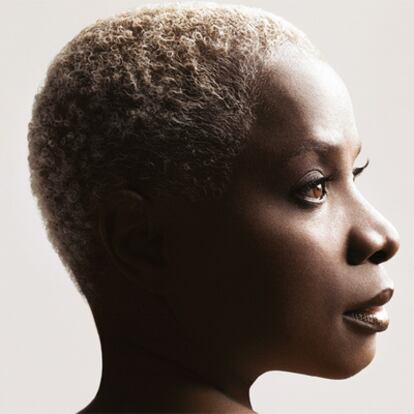 La cantante y compositora africana Angelique Kidjo, que actúa hoy en Salobreña.