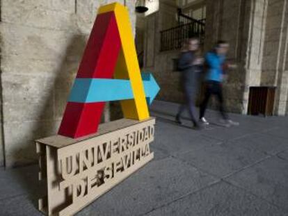 La Universidad afronta la salida del 50% de sus catedráticos en siete años