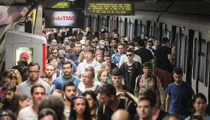 El metro, durante una huelga, en una imagen de archivo.