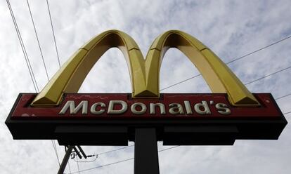 El cartel de un restaurante McDonald's en Chicago