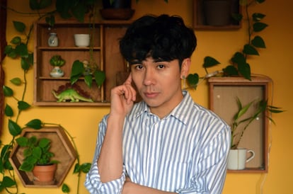 El escritor Ocean Vuong.
