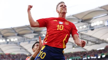 Olmo celebra su gol ante Alemania este viernes en Stuttgart.