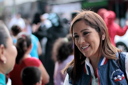 Alejandrina Castro, diputada en El Salvador