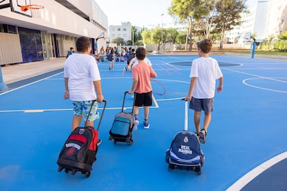 Inicio de curso en el colegio Vicent Marçà de Castellón.