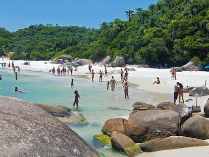 Praia do Campeche, em Florianópolis, destino preferido dos argentinos.
