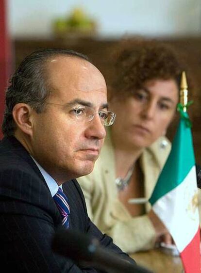 Felipe Calderón, en su encuentro con la prensa española en México.