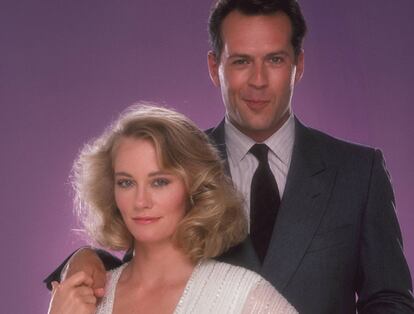 Cybill Sheperd y Bruce Willis, protagonistas de 'Luz de luna'.