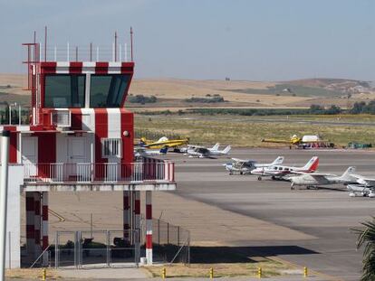 Nueva torre de control del aeropuerto de Cordoba.
