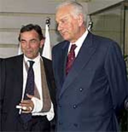 Giancarlo Boschetti (Izq) junto a Paolo Fresco, presidente de Fiat