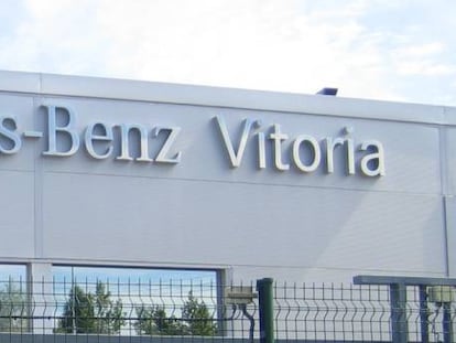 El ERTE de Mercedes-Benz en Vitoria afecta a 4.900 de los 5.000 trabajadores. 