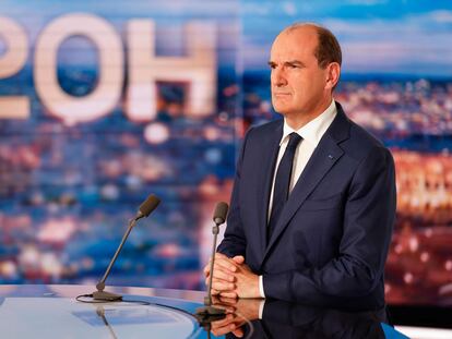 O primeiro-ministro francês, Jean Castex, durante seu pronunciamento na televisão.