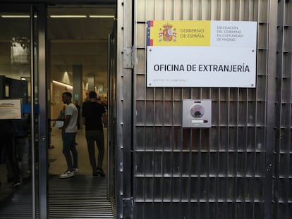 La oficina de extranjería de la Delegación de Gobierno en la calle Silva de Madrid.