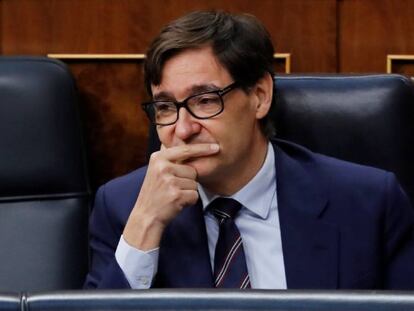 El ministro de Sanidad, Salvador Illa, durante la sesión de control al Ejecutivo este miércoles en el Congreso.