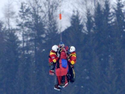 Vonn es trasladada en helicóptero.