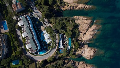 Vista aérea del hotel 'boutique' Alàbriga, en Sant Feliu de Guíxols (Baix Empordà).