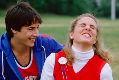 Keanu Reeves y Jessica Steen en un episodio de 'El mundo mágico de Disney' en 1986.