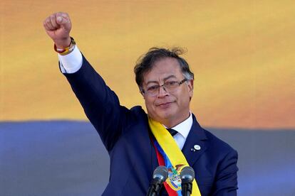 FILE PHOTO: Gustavo Petro gestures during his swearing-in ceremony at Plaza Bolivar, in Bogota, Colombia August 7, 2022. REUTERS/Luisa Gonzalez/File Photo