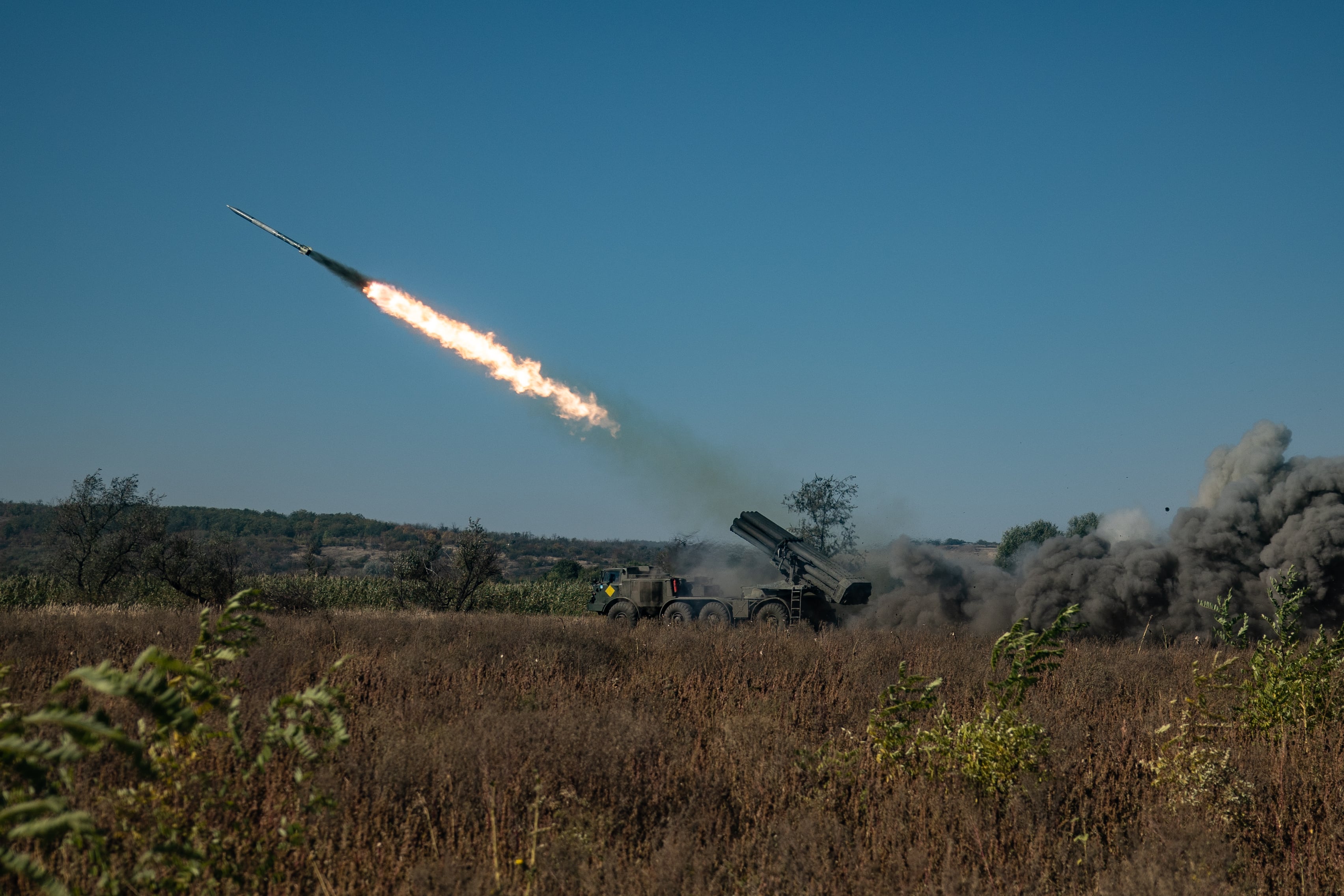 El Supremo rechaza restringir a Indra y EM&E el acceso íntegro a la demanda de Santa Bárbara por los contratos de artillería