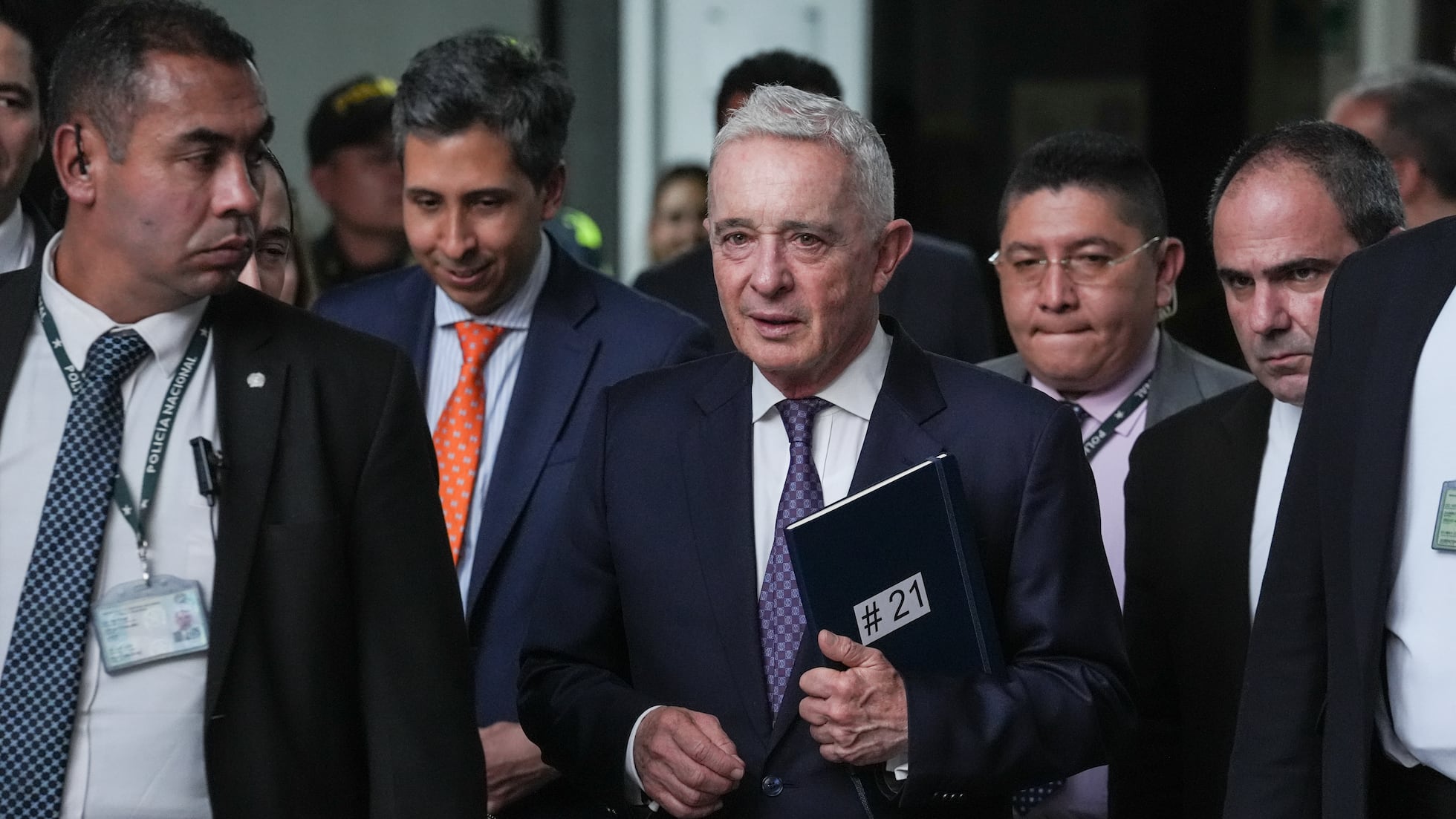 La segunda instancia del caso contra Álvaro Uribe cambia el ritmo de las elecciones de 2026 | EL PAÍS América Colombia