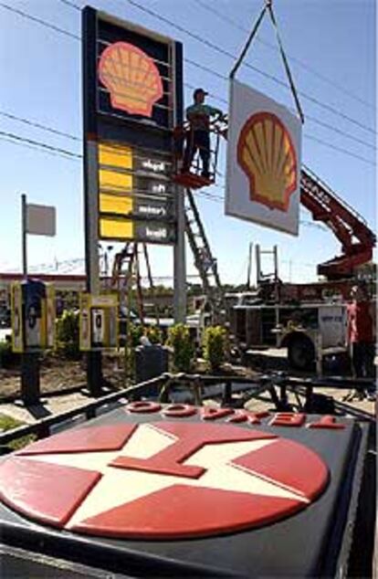 Shell renuncia a su escasa presencia en Latinoamérica.