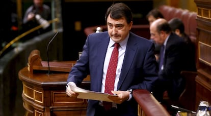 Aitor Esteban, portavoz del PNV, en la tribuna del Congreso el pasado febrero.