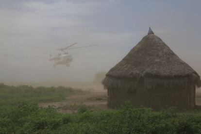El helicóptero de Unicef llega a Kiech Kuon, en Sudán del Sur.
