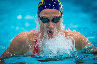 Mireia Belmonte entrenando en Granada.