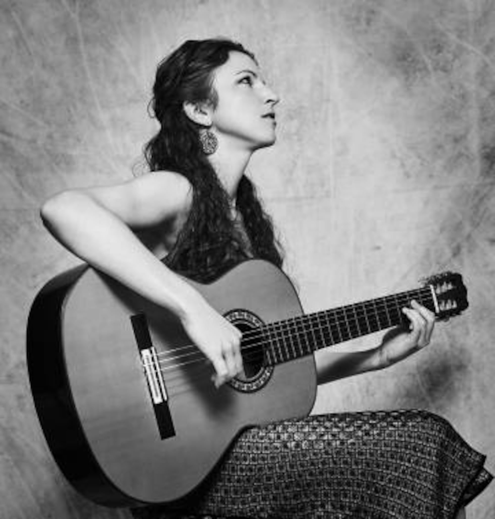 Sexism in Spain: The women tackling the macho world of flamenco guitar |  Life in Spain | EL PAÍS English