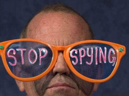 Protestas ante la comparecencia del director de la NSA.