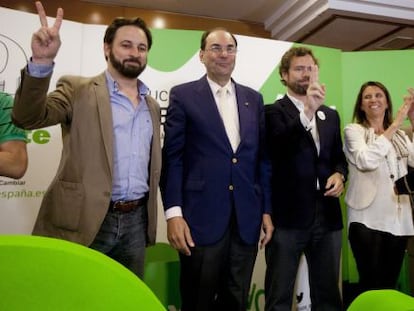 De izquierda a derecha miembros de Vox: Abascal, Vidal-Quadras, Espinosa de los Monteros, Velasco Vidal-Abarca, y Ortega Lara, el pasado 8 de mayo. 