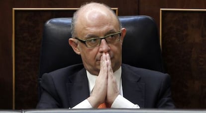 El ministro de Hacienda, Crist&oacute;bal Montoro.