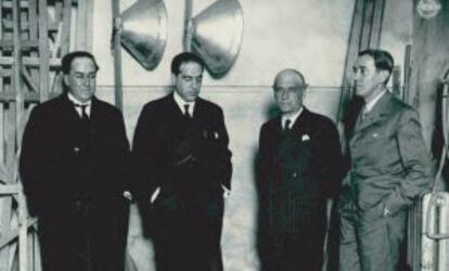 Antonio Machado, Gregorio Marañón, José Ortega y Gasset y Ramón Pérez de Ayala en el acto de presentación de la Agrupación al Servicio de la República, el 4 de febrero de 1931.