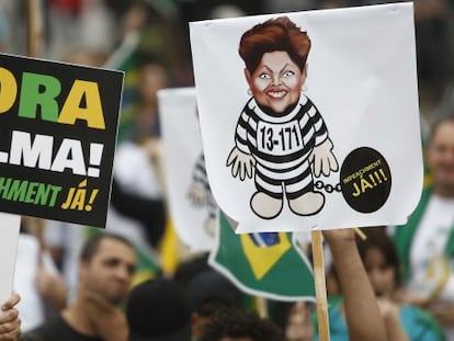 Protesto contra Rousseff em S&atilde;o Paulo no dia 20.