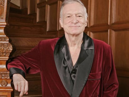 O fundador da 'Playboy' Hugh Hefner na Mansão Playboy em 2006.