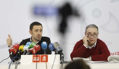 Itxaso (izquierda) y Arrizabalaga, en la rueda de prensa.