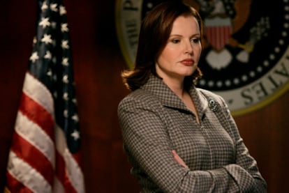 La actriz Geena Davis en un fotograma de la serie<i> Señora Presidenta</i>