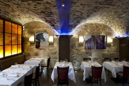 Comedor del restaurante El Mes&oacute;n de Gonzalo, en Salamanca. 