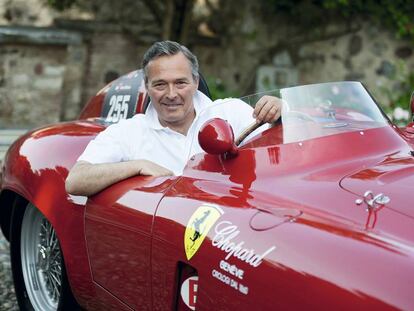 Amante de los coches clásicos, Scheufele colecciona modelos como este Ferrari.