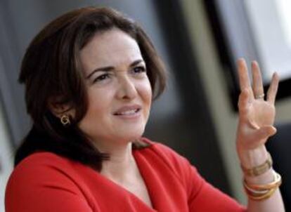 En la imagen, la directora de operaciones de Facebook, Sheryl Sandberg. EFE/Archivo