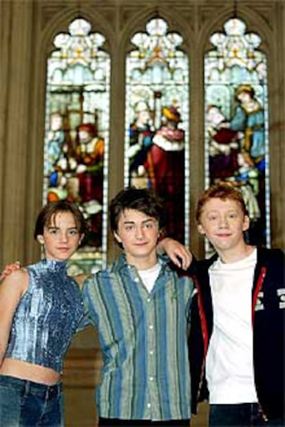 De izquierda a derecha, Emma Watson, Daniel Radcliffe y Rupert Grint.