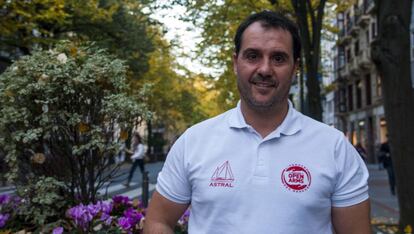 Xabier Aramburu, fotografiado en Bilbao con motivo de la entrega del galardón.