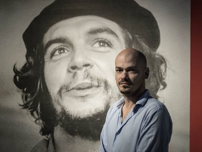 Ramiro Guevara fotografiado en el museo dedicado a su hermano el Che en Rosario.