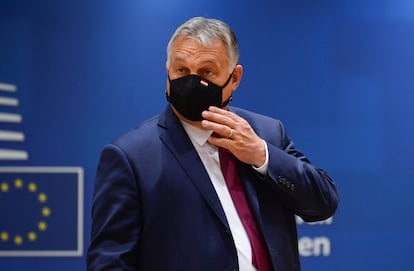 El primer ministro húngaro, Viktor Orbán, en Bruselas durante una reunión del Consejo europeo el 2 de octubre de 2020.