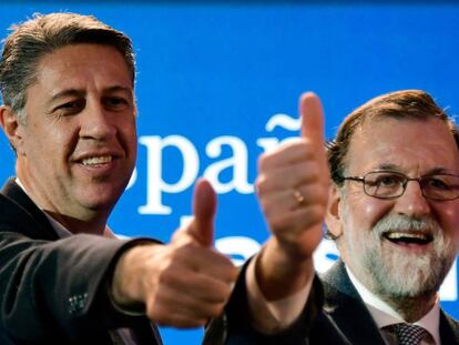Xavier Garc&iacute;a Albiol y Mariano Rajoy en el cierre de campa&ntilde;a el 21-D.