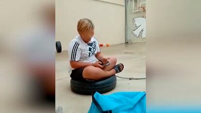 Una captura del vídeo del menor acosado en el colegio del municipio de Lloseta (Mallorca).